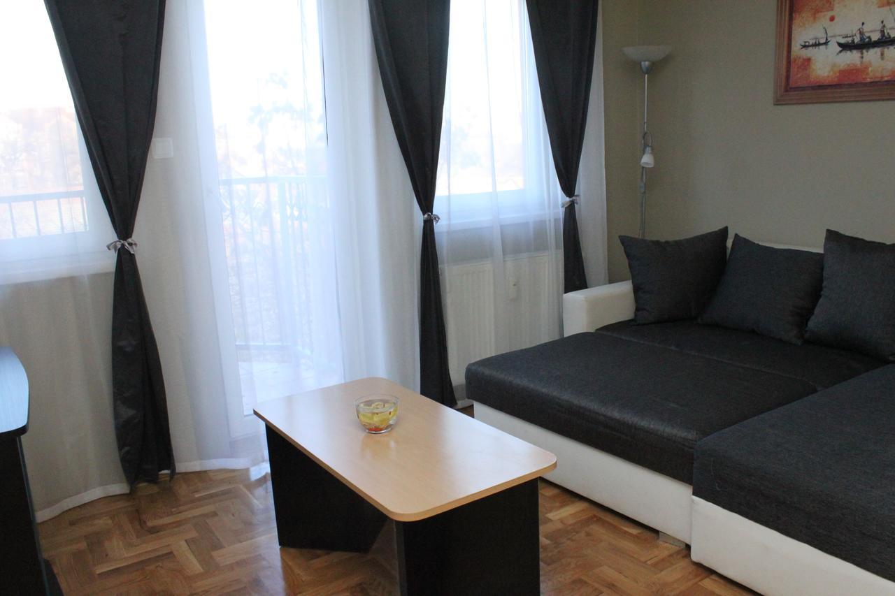 Sun Apartments Subotica Ngoại thất bức ảnh